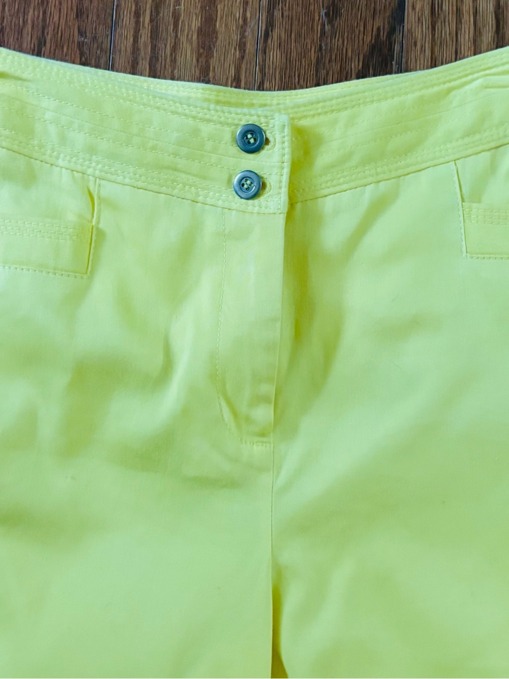Cato Yellow Double-Breasted Blazer and capris pants NWOT Size L, Pants Size 8 - Picture 9 of 10